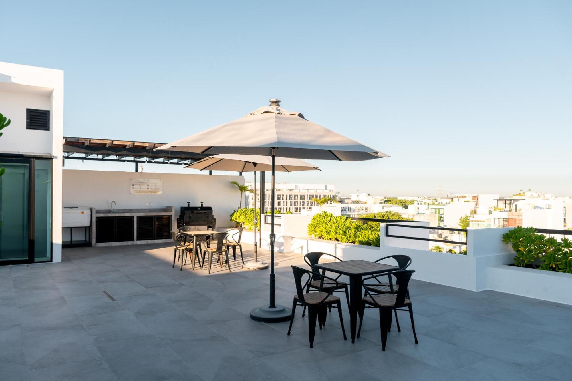 Torre Diez By Grupo Amber Playa del Carmen Exterior photo