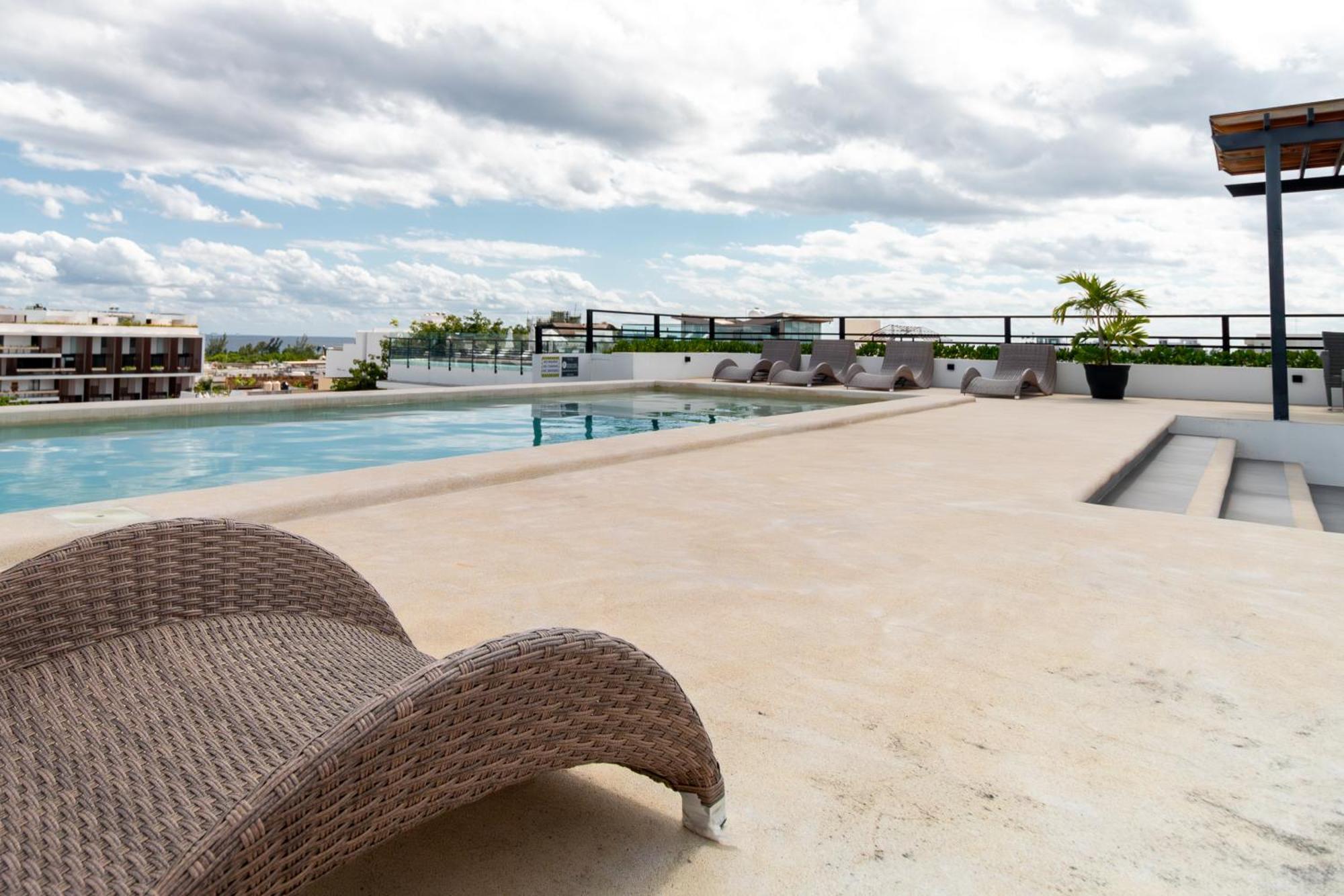 Torre Diez By Grupo Amber Playa del Carmen Exterior photo
